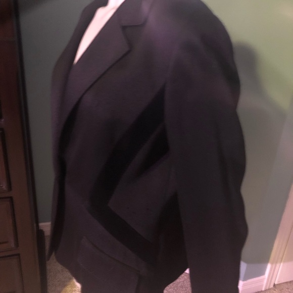 Anne Klein black blazer with geometric black shaping Size 10 - Picture 9 of 12